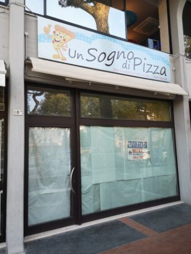 Affittasi negozio in Viale dei Mille Affitto Cesenatico Affittasi negozio in Viale dei Mille