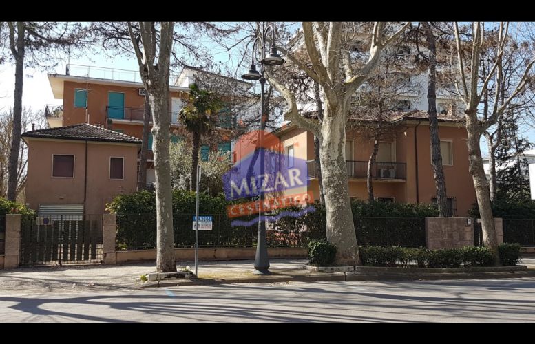 Villa viale Carducci vendita Cesenatico