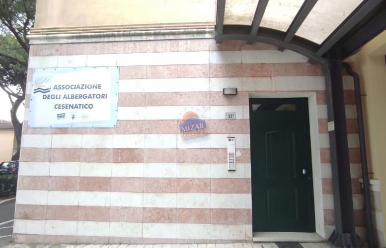  Appartamento trilocale Cesenatico Porto Canale vendita Cesenatico